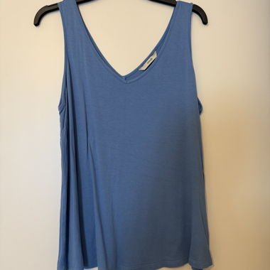 Top Azzurro senza Maniche George
