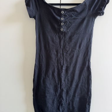 Robe noire TERRANOVA