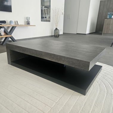 Salon Tisch