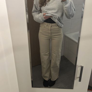 Beige Hose