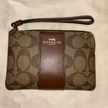 Original Coach Pouch 