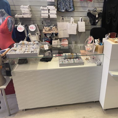Store Counter