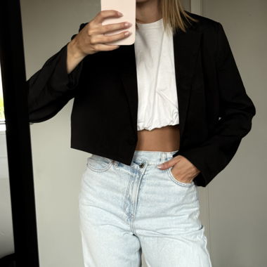 Blazer court noir