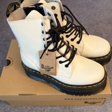 Dr. Martens Jadon Platform Boot-White