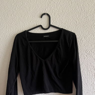 Basic Crop Top Schwarz