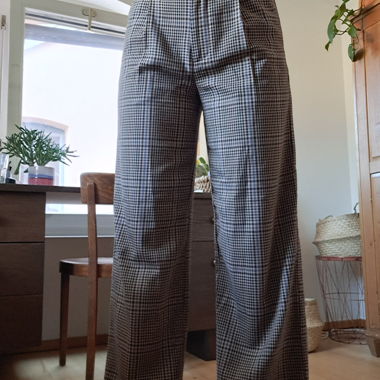 Hose kariert