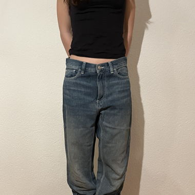 straight leg jeans