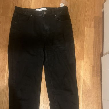 Black Jeans