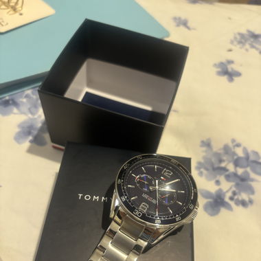 Montre Tommy