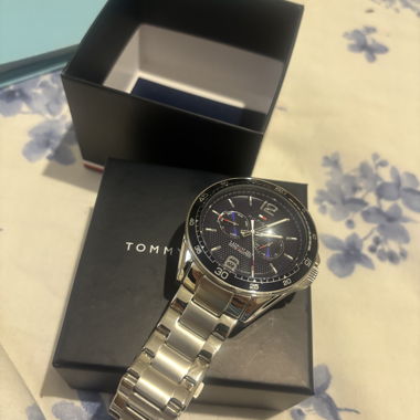 Montre Tommy