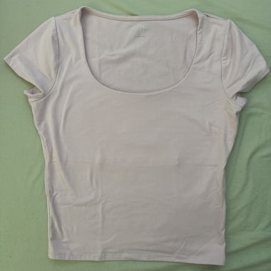 T-shirt Hollister seamless con scollo a cuore