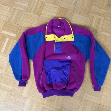 Vintage Strong Fleece