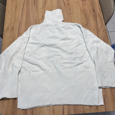 Weisser Strickpullover     (Plus size)