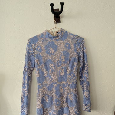 Kleid mit Blumen-Spitze