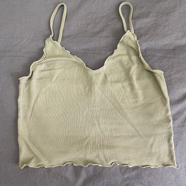 Brandy Melville ribbed crop top