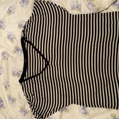 T-shirt a righe V ONLY nero-bianco