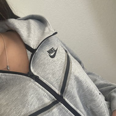 nike tech fleece grau