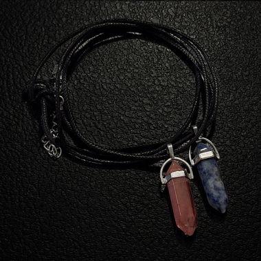 Collier double pendentif en pierre