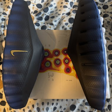 Nike Mind 001