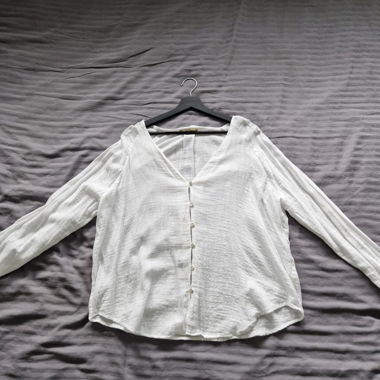 Weisse Bluse 