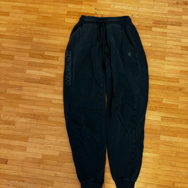 Oceansapart Green Jogging Pants