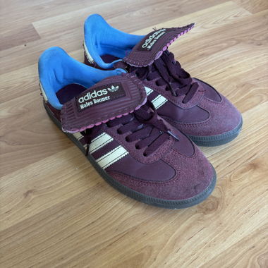 Baskets adidas Wales Bonner bordeaux