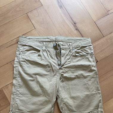 Kurze Hose 
