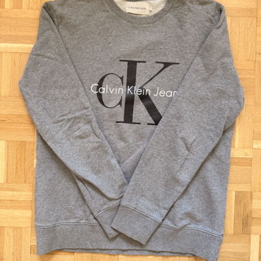 Pull Calvin Klein gris L
