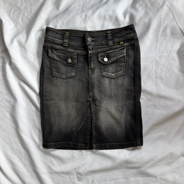 Denim Skirt with Pockets