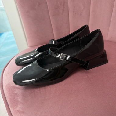 Chaussures avec petit talon pull&bear