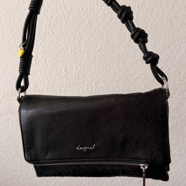 Schwarze  Umhängetasche von Desigual 