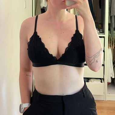 Black bralette