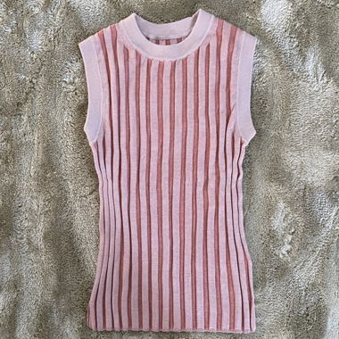 Pink ribbed sleeveless top