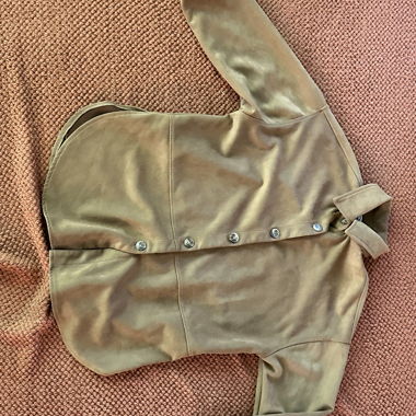 Camicia beige elegante con bottoni / gilet