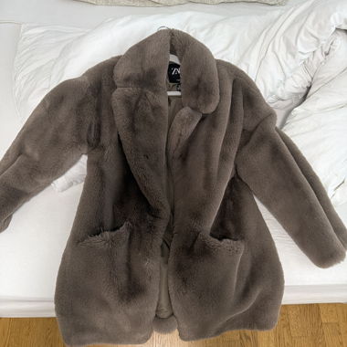 Cappotto in ecopelliccia marrone