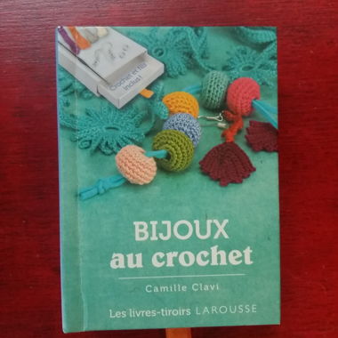 Livre Bijoux au crochet