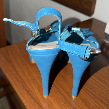 Turquoise Tullpiano heels