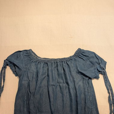 T-shirt aus Jeansstoff (Grösse M)