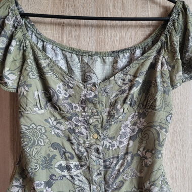 green summer top