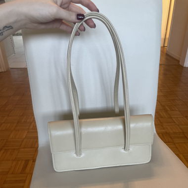 Beige kleine Schultertasche Mango