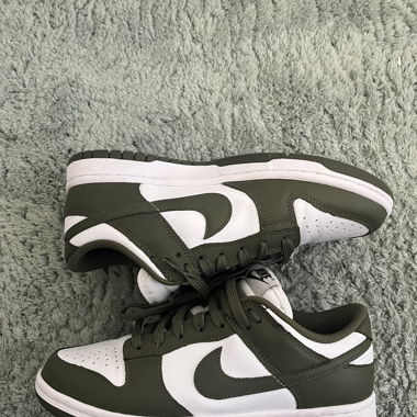 Nike Dunk Low 