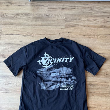 Vicinity T- Shirt