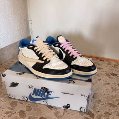 Nike Jordan 1 Travis Scott Fragement