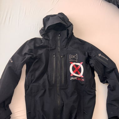 Burton AK Gore-Tex Jacke XL