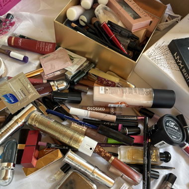 Divers cosmétiques  