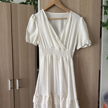 Robe blanche fluide