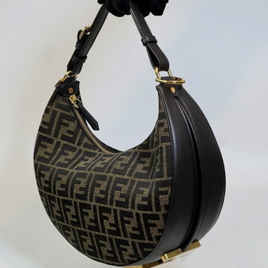  Brandneue Tasche