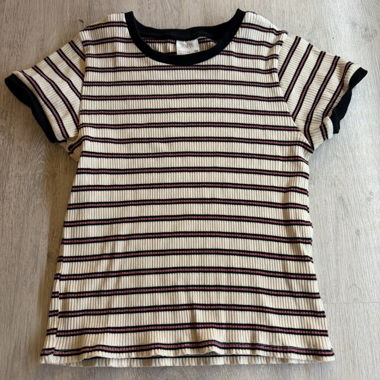 Top a righe in costina beige/nero