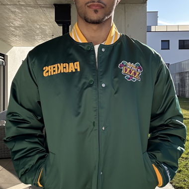 Bomber green