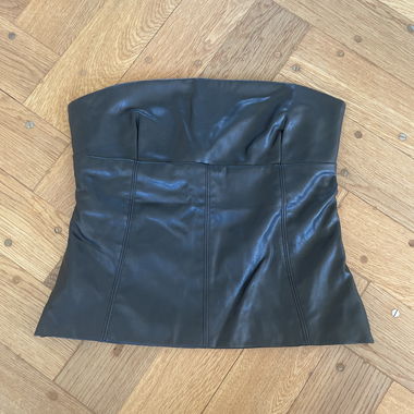 Corsetto in ecopelle nero
